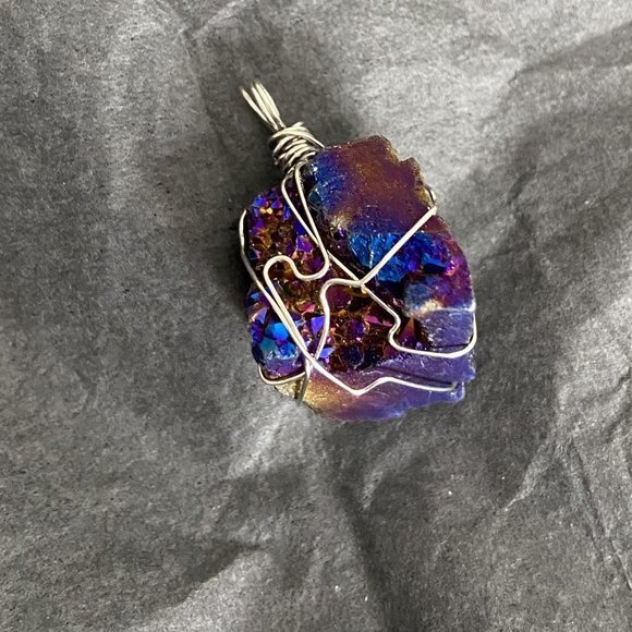 Gorgeous Blue Iridescent Agate Pendant Wire Wrapped by Hand - Picture 2 of 5